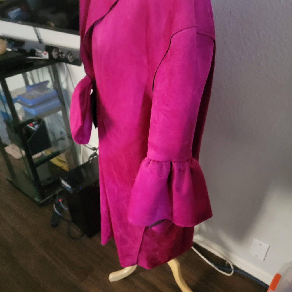 Pink Jacket - Picture 2 of 7